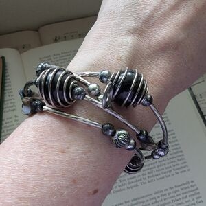 Elegant Silver and Black Beaded Bracelet